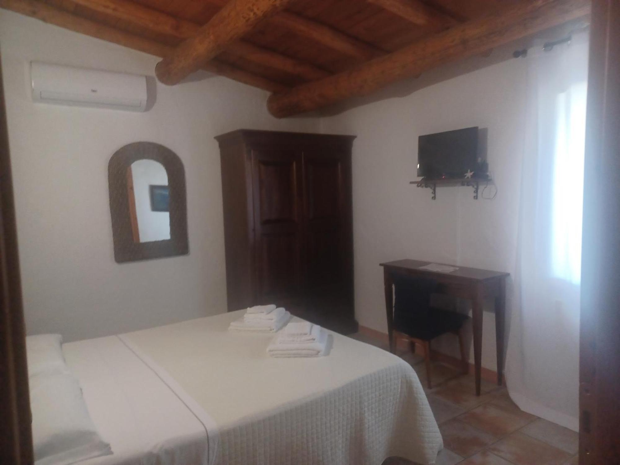 B&B Helios Il Tuo Relax In Sardegna San Teodoro  Exterior foto